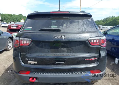 2022 Jeep Compass Trailhawk 4X4 из США, поврежденный, VIN 3C4NJDDB5NT197778